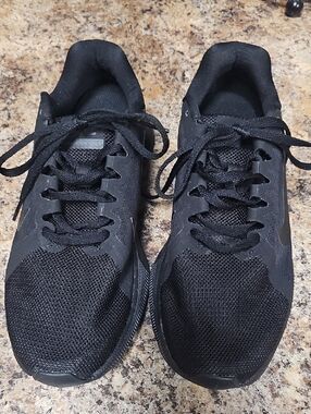 Nike Black Mesh Downshifter Sneakers